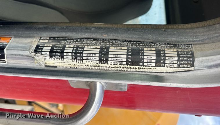 image for item DW5081 2014 Peterbilt 365 ready mix truck