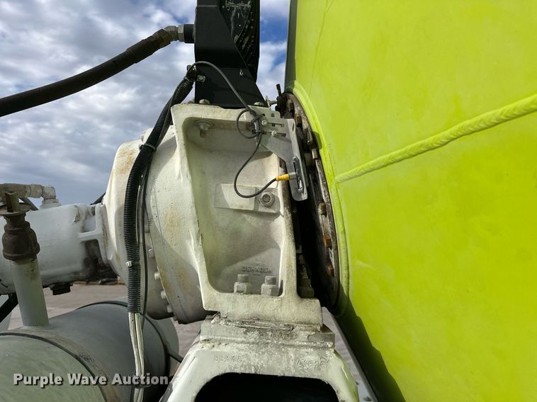 image for item DW5082 2017 Peterbilt 567 ready mix truck