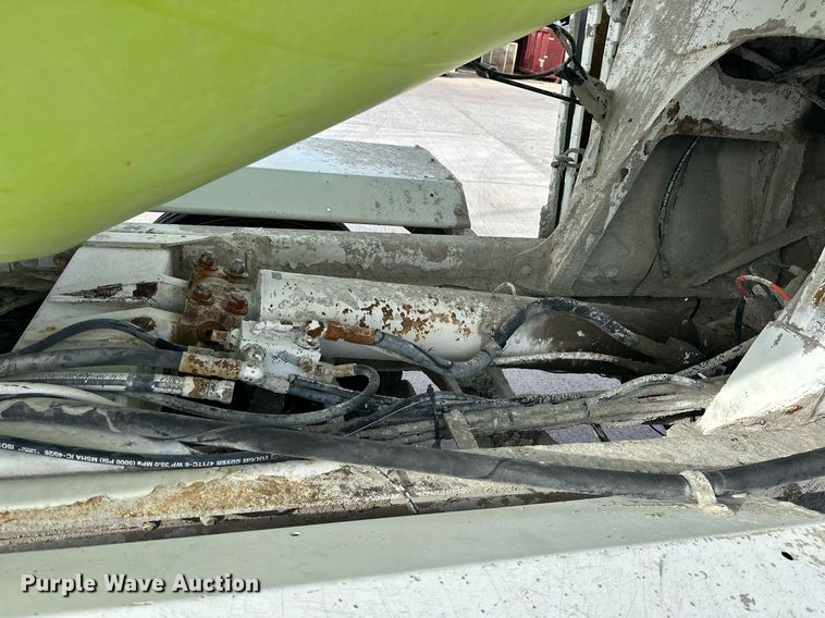 image for item DW5082 2017 Peterbilt 567 ready mix truck