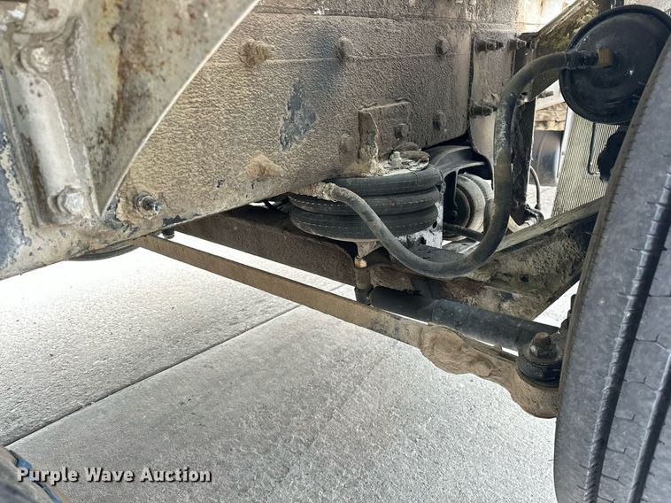 image for item DW5082 2017 Peterbilt 567 ready mix truck