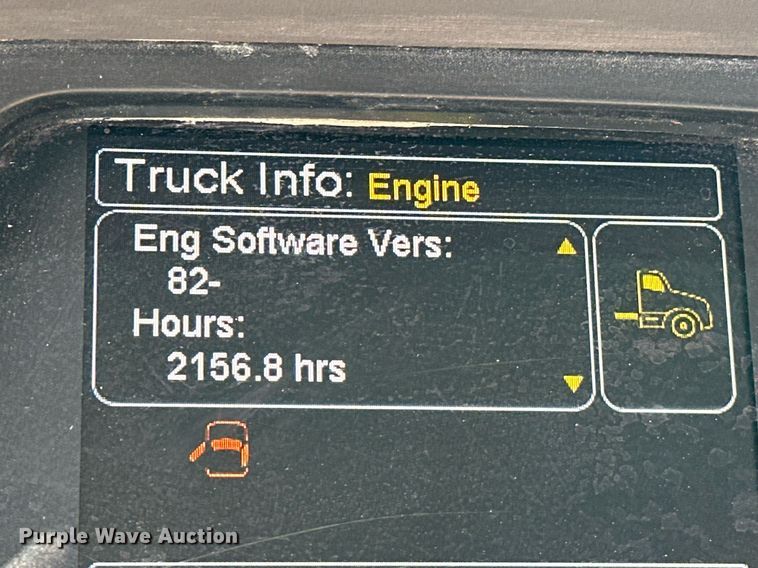 image for item DW5082 2017 Peterbilt 567 ready mix truck