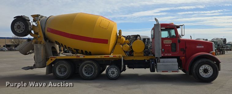 image for item DW5083 2014 Peterbilt 365 ready mix truck