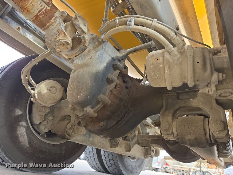 image for item DW5090 2017 Peterbilt 567 ready mix truck