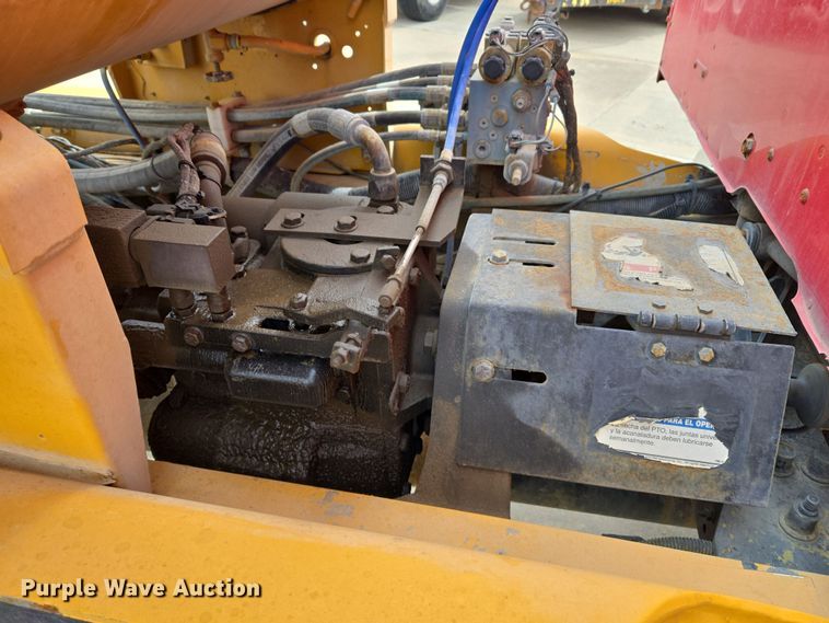 image for item DW5090 2017 Peterbilt 567 ready mix truck