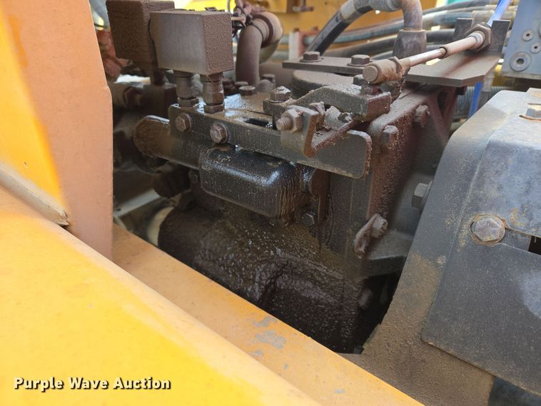 image for item DW5090 2017 Peterbilt 567 ready mix truck