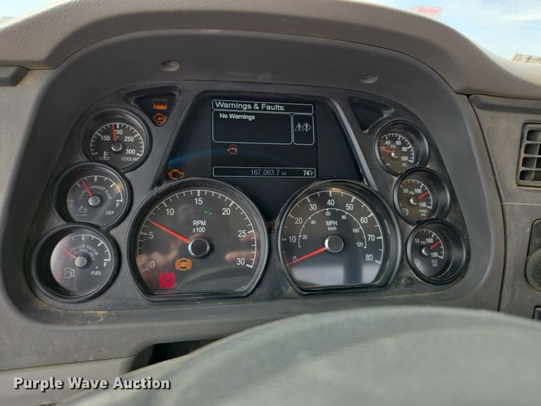 image for item DW5090 2017 Peterbilt 567 ready mix truck