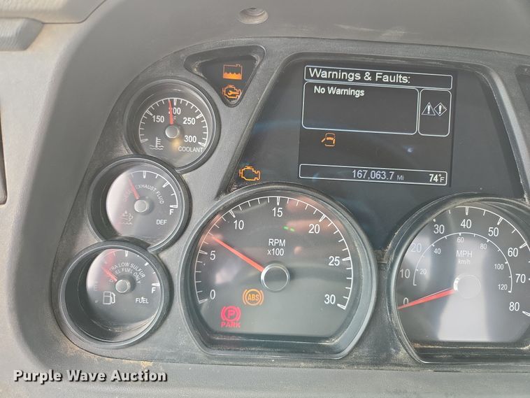 image for item DW5090 2017 Peterbilt 567 ready mix truck