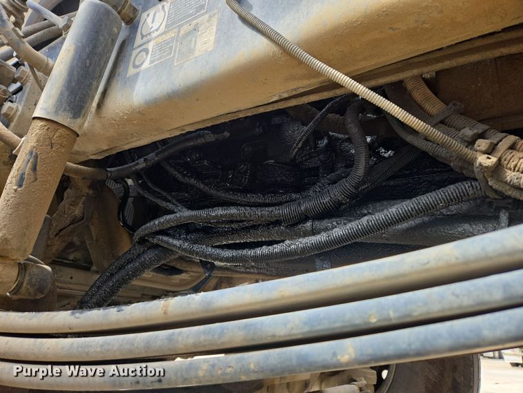 image for item DW5090 2017 Peterbilt 567 ready mix truck