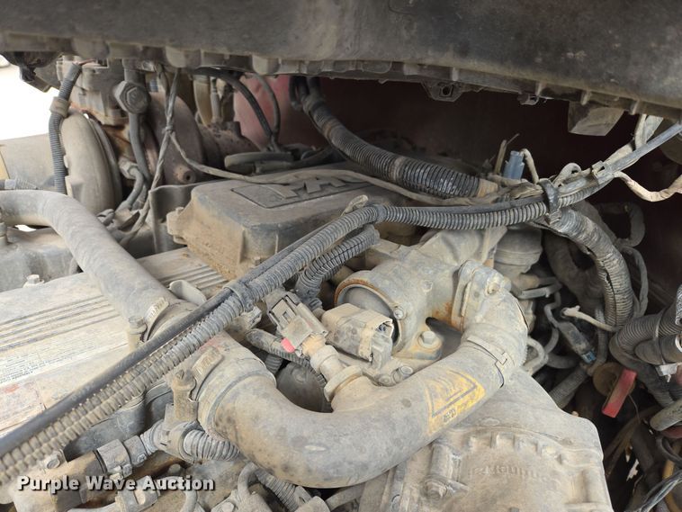 image for item DW5090 2017 Peterbilt 567 ready mix truck