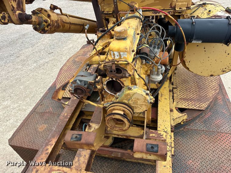 image for item DW5102 1985 Ford F700 drilling rig truck