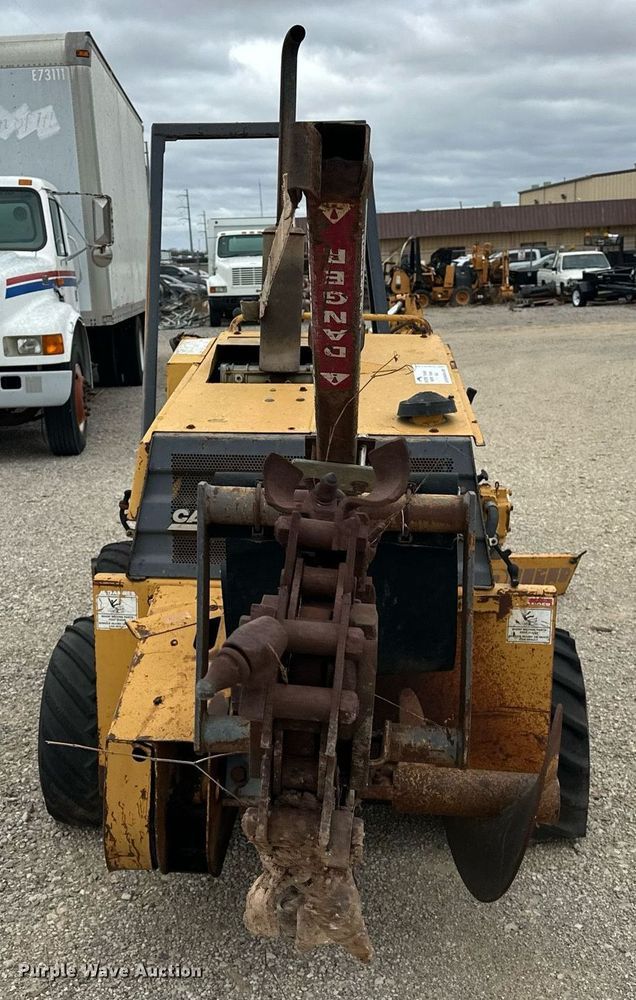 image for item DW5105 1998 Case 360 trencher