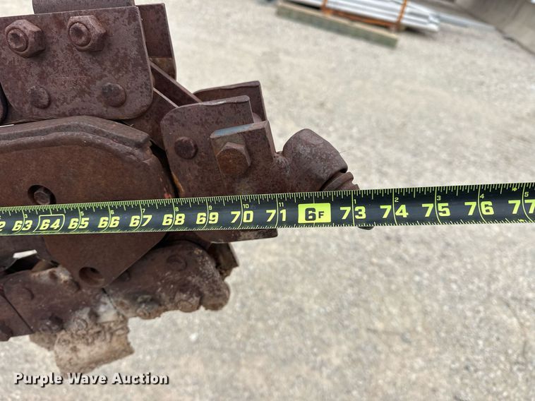 image for item DW5105 1998 Case 360 trencher