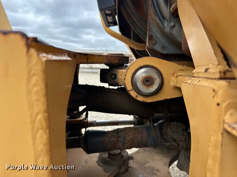 image for item DW5105 1998 Case 360 trencher