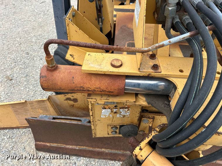 image for item DW5105 1998 Case 360 trencher