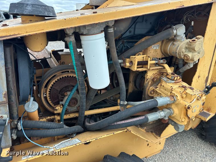 image for item DW5105 1998 Case 360 trencher