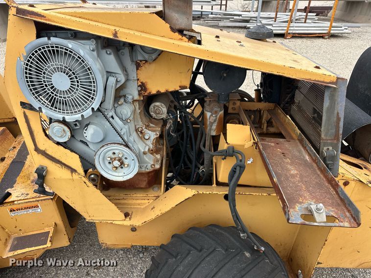 image for item DW5105 1998 Case 360 trencher