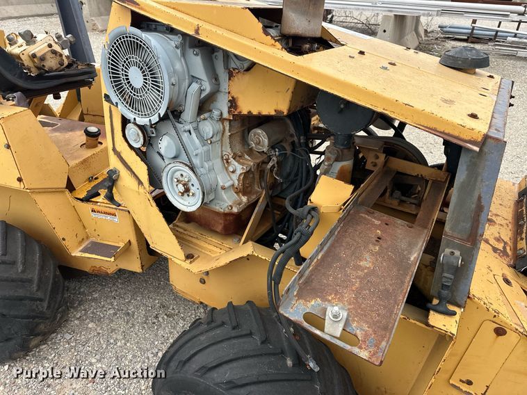 image for item DW5105 1998 Case 360 trencher