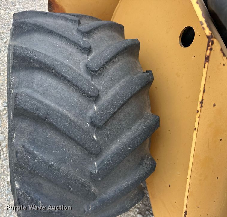 image for item DW5105 1998 Case 360 trencher