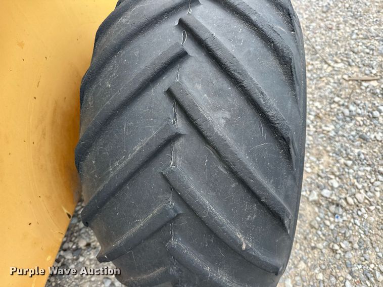 image for item DW5105 1998 Case 360 trencher