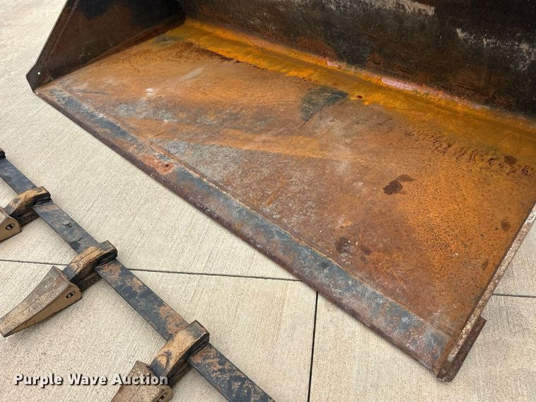 image for item DW5111 2001 Bobcat S175 skid steer loader