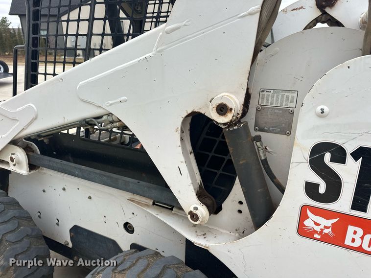 image for item DW5111 2001 Bobcat S175 skid steer loader
