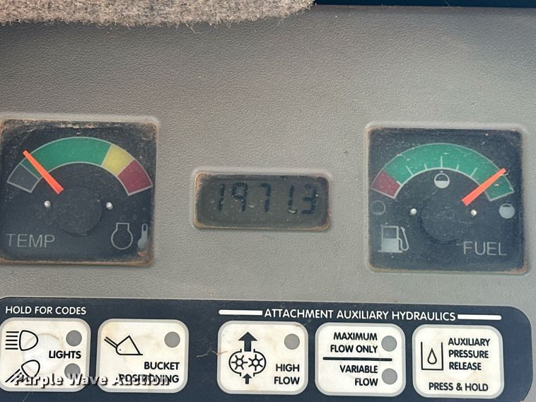 image for item DW5111 2001 Bobcat S175 skid steer loader