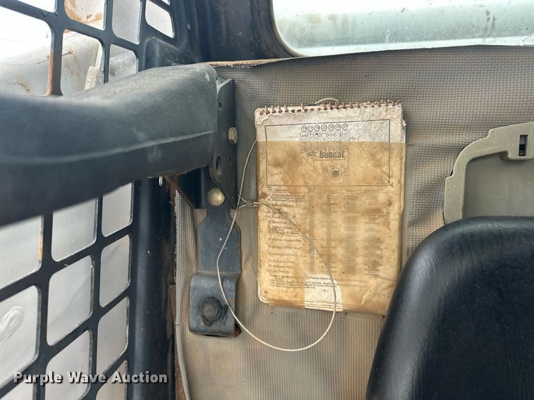 image for item DW5111 2001 Bobcat S175 skid steer loader