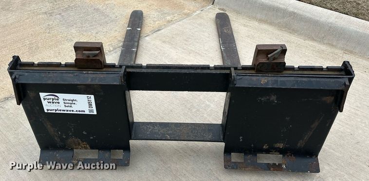 image for item DW5112 Skid steer forks