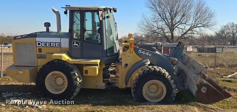 image for item DW8520 2012 John Deere 544K wheel loader