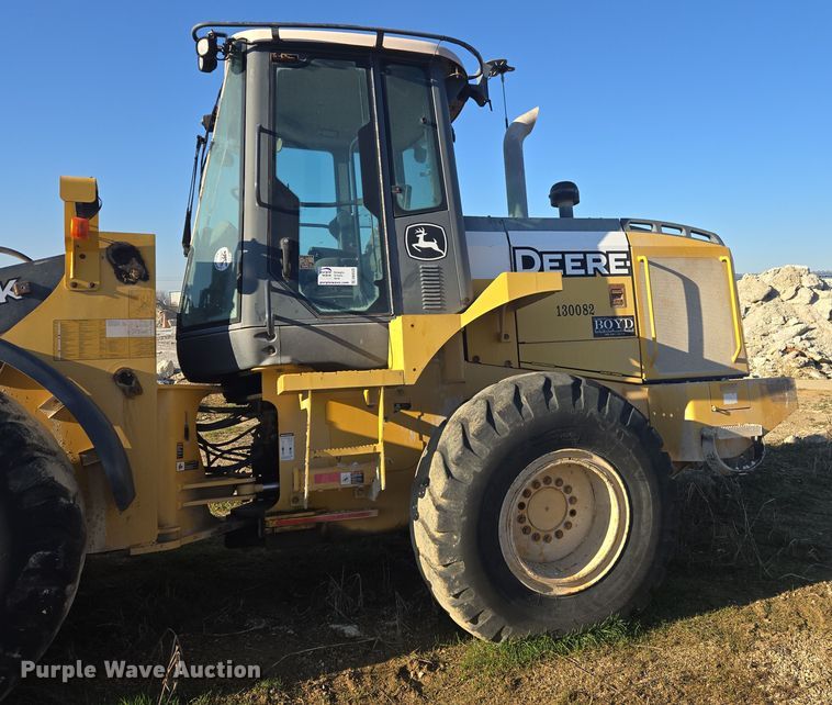 image for item DW8520 2012 John Deere 544K wheel loader