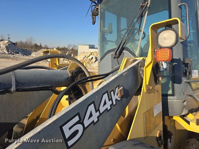 image for item DW8520 2012 John Deere 544K wheel loader