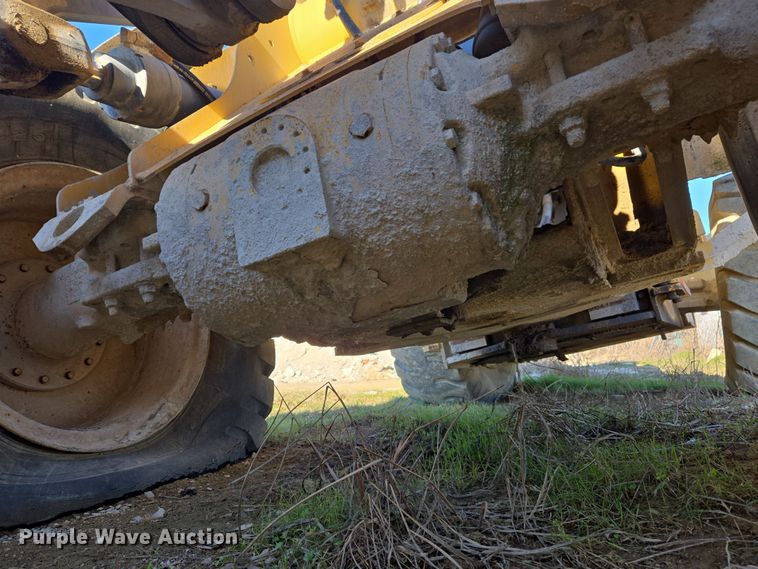 image for item DW8520 2012 John Deere 544K wheel loader