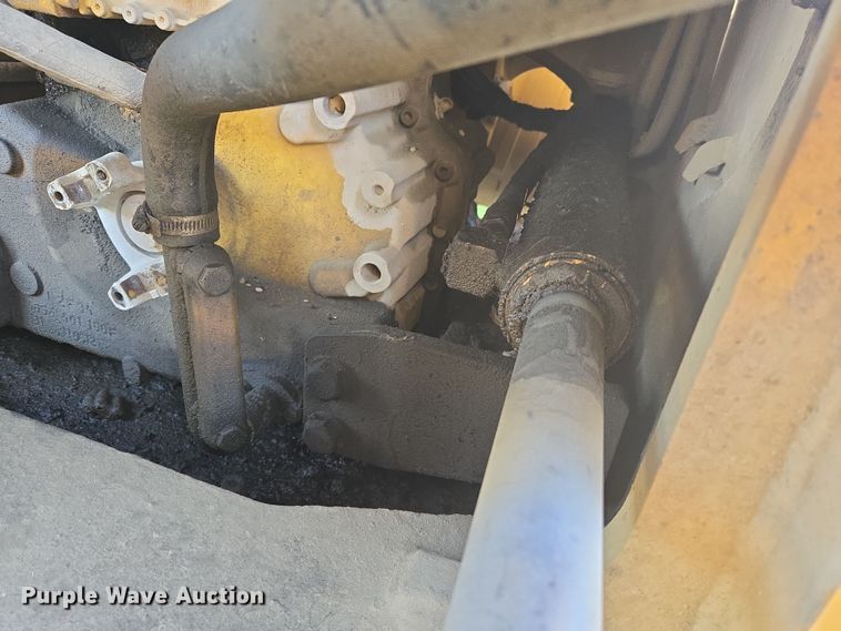 image for item DW8520 2012 John Deere 544K wheel loader