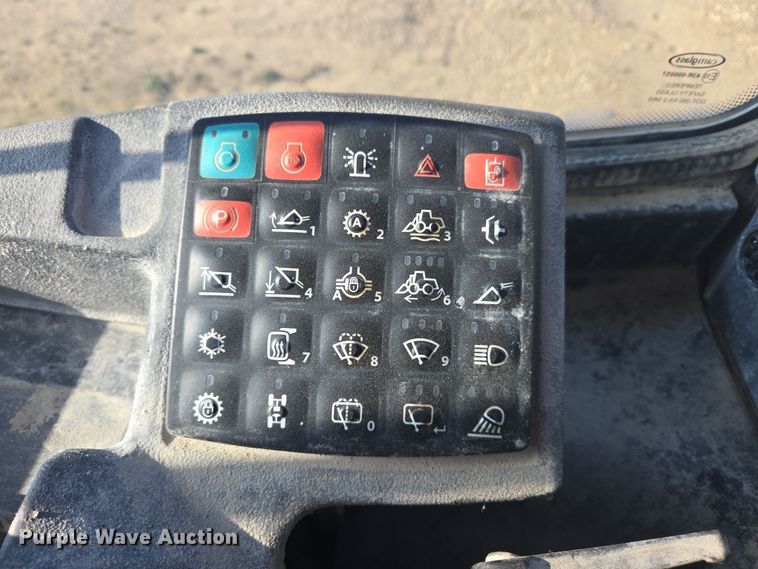 image for item DW8520 2012 John Deere 544K wheel loader