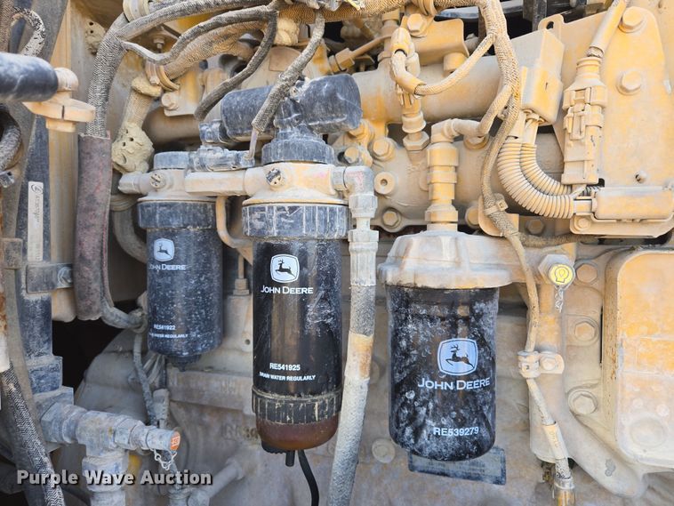 image for item DW8520 2012 John Deere 544K wheel loader