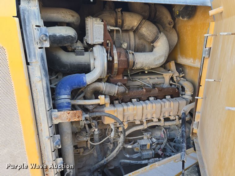 image for item DW8520 2012 John Deere 544K wheel loader