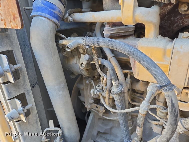 image for item DW8520 2012 John Deere 544K wheel loader