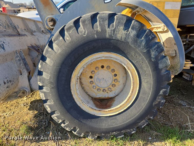 image for item DW8520 2012 John Deere 544K wheel loader