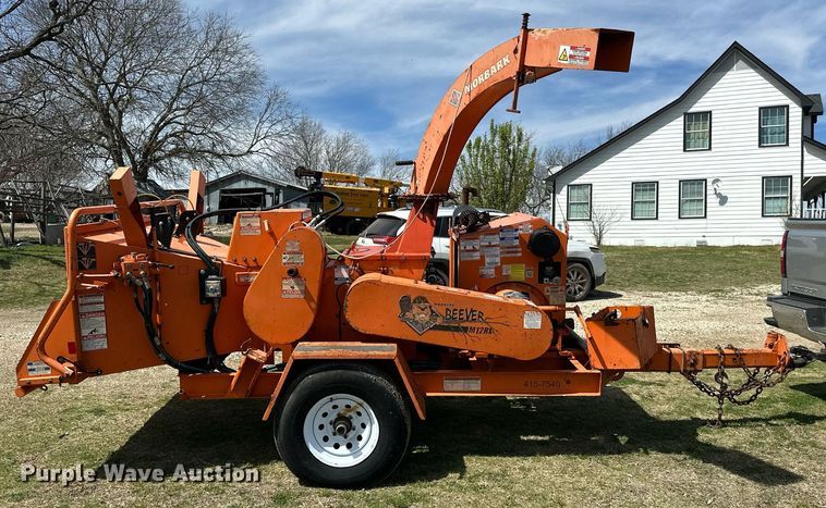 image for item DW8563 Morbark Beever M12RX wood chipper