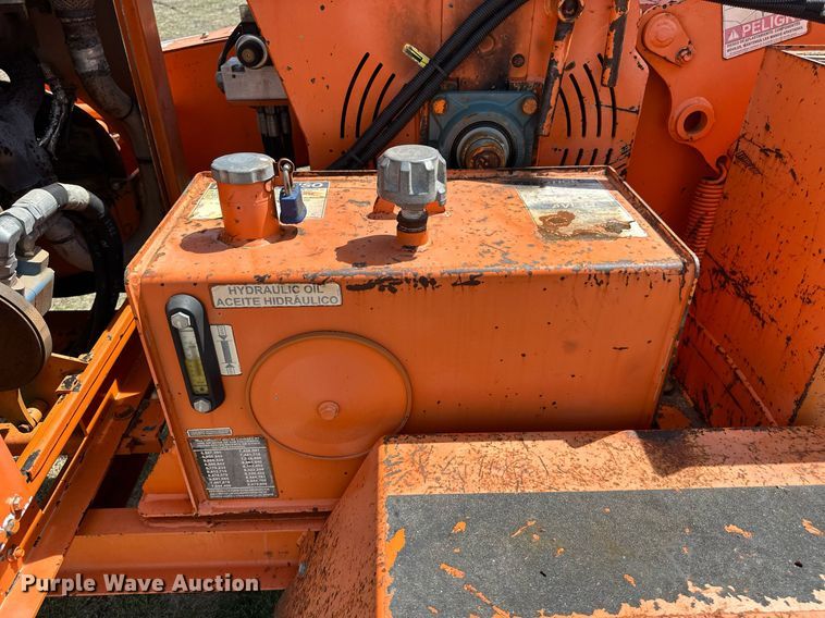 image for item DW8563 Morbark Beever M12RX wood chipper