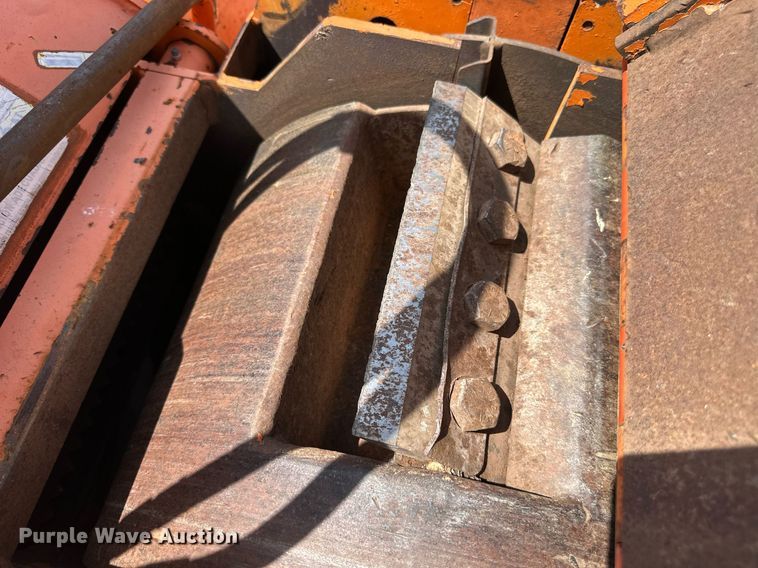 image for item DW8563 Morbark Beever M12RX wood chipper