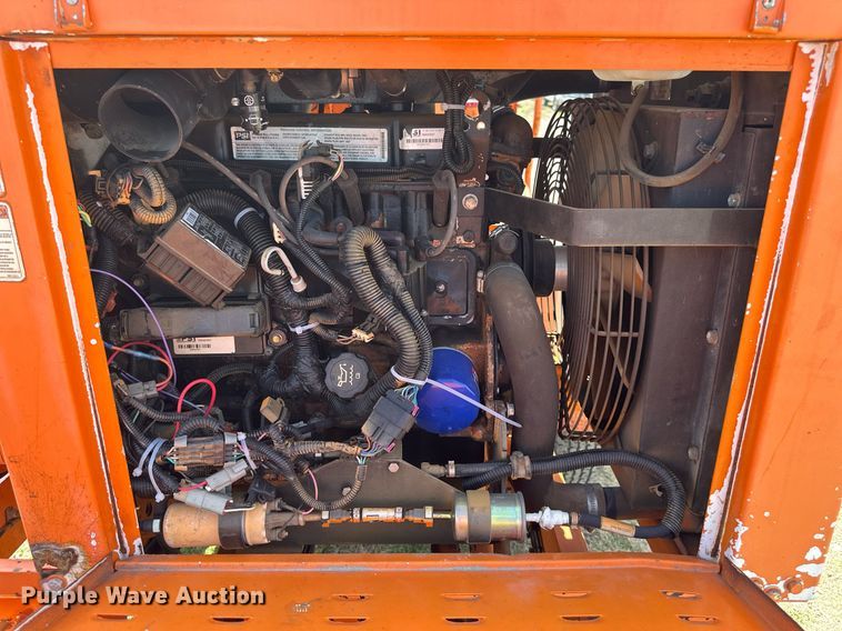 image for item DW8563 Morbark Beever M12RX wood chipper