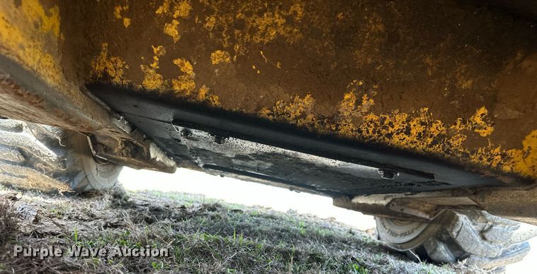 image for item DW8564 Gehl skid steer loader