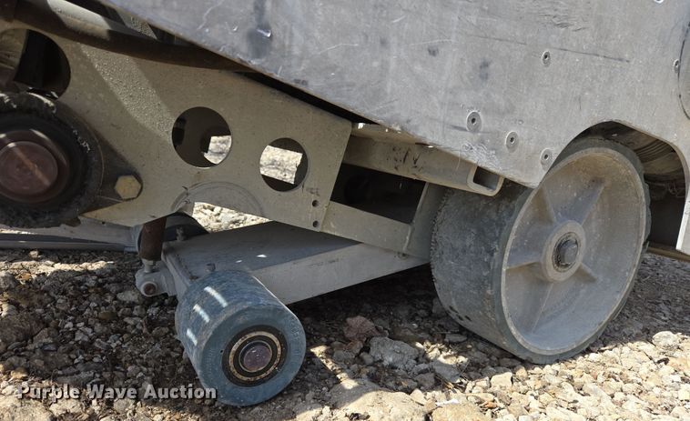 image for item DW8565 2012 Husqvarna Soff Cut X5000 concrete saw