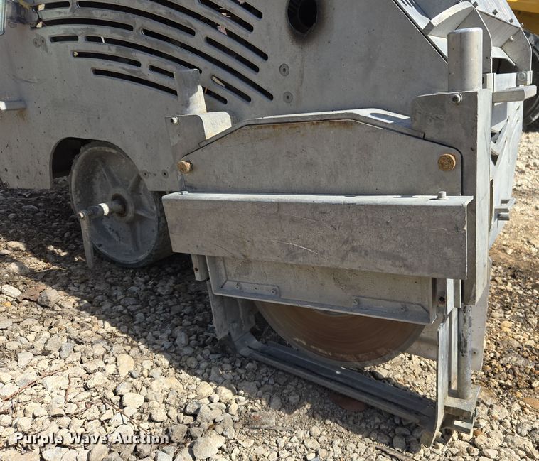 image for item DW8565 2012 Husqvarna Soff Cut X5000 concrete saw