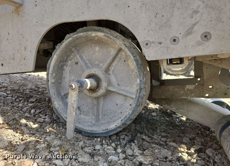 image for item DW8565 2012 Husqvarna Soff Cut X5000 concrete saw