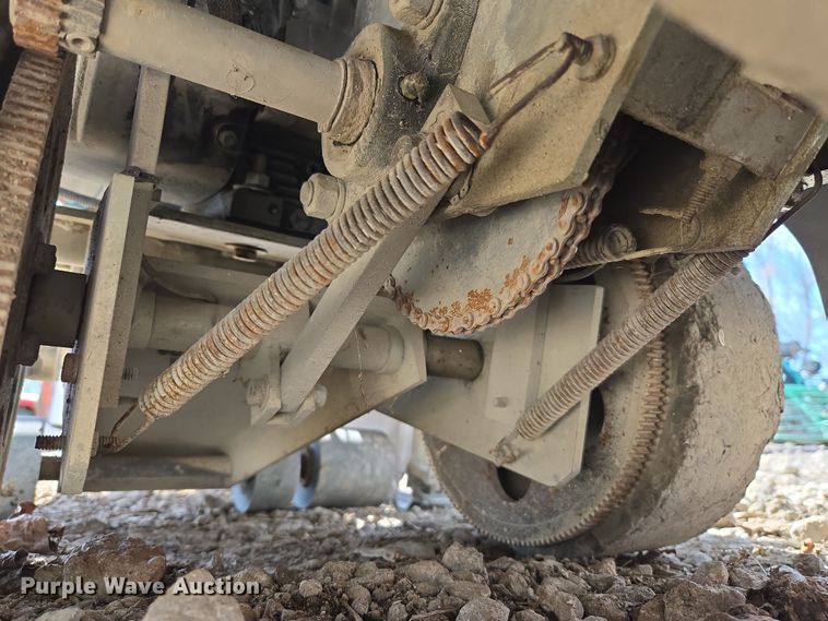 image for item DW8565 2012 Husqvarna Soff Cut X5000 concrete saw