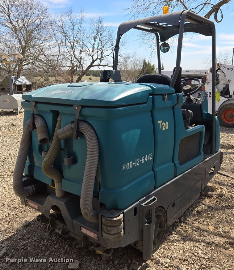 image for item DW8567 Tennant T-20 sweeper