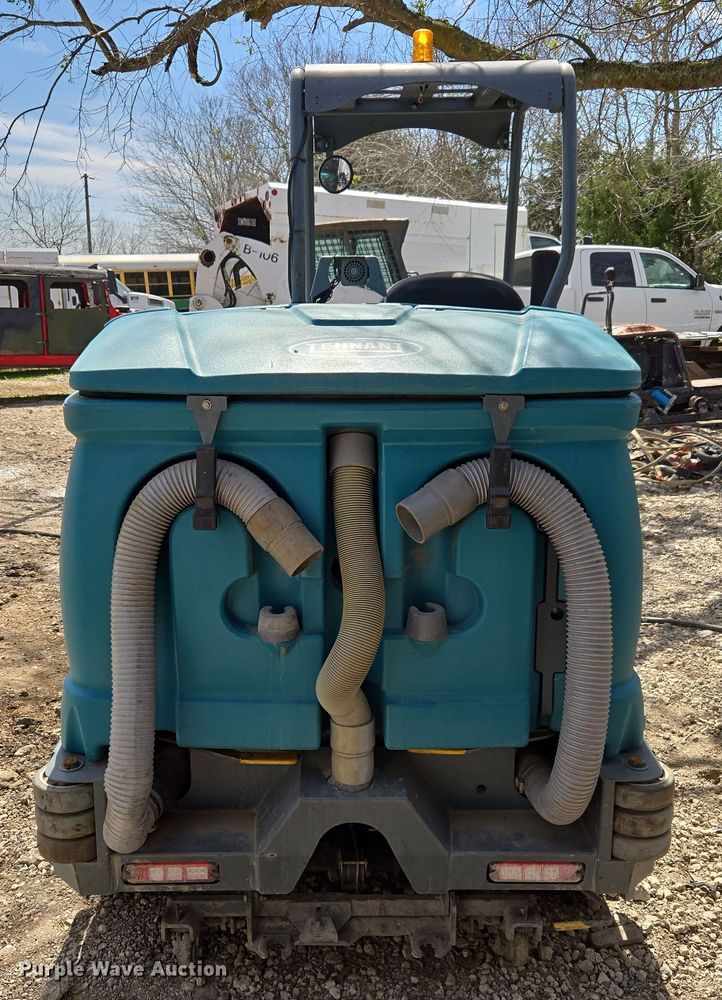 image for item DW8567 Tennant T-20 sweeper