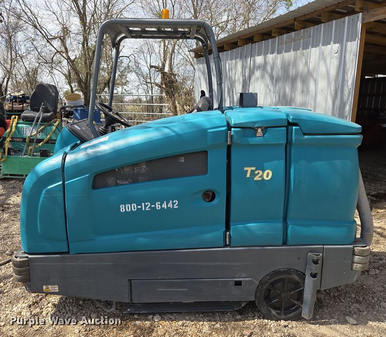 image for item DW8567 Tennant T-20 sweeper